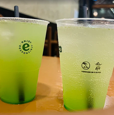 No coração de Belém, o restaurante Barttong se destaca como um verdadeiro oásis para os amantes de mojitos
